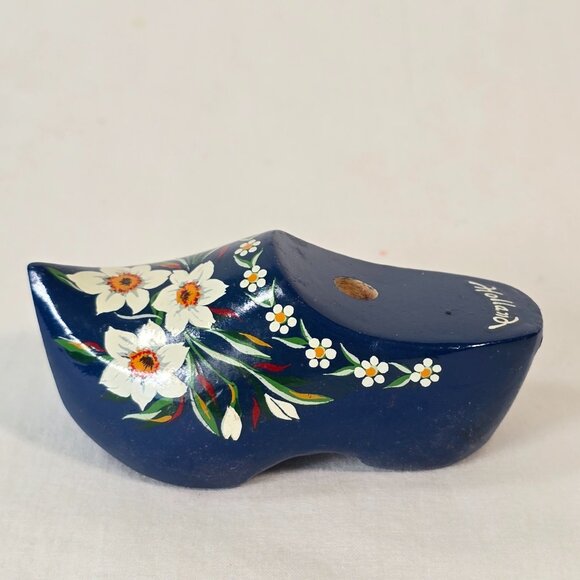 Vintage Dutch Wooden Shoes Holland Miniature Hand Painted Clogs Souvenir Lot - Picture 8 of 16